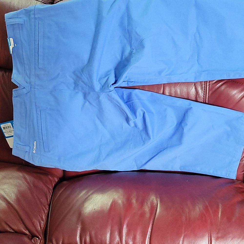 Columbia Capris NWT